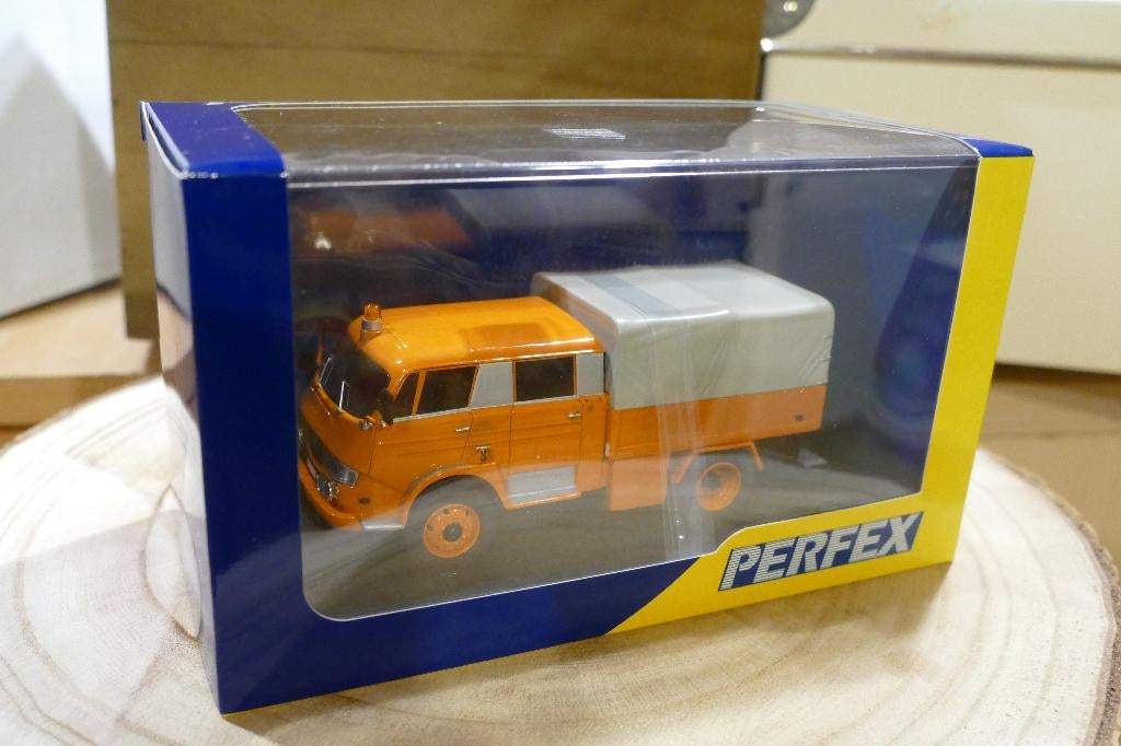 Miniature camion Citroën 700 DDE bâché, Enlèvement ou Envoi, Neuf, Bus ou Camion, Autres marques