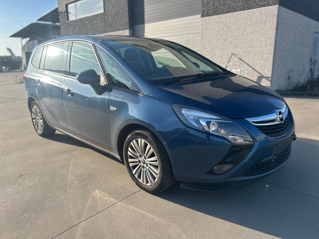 Opel Zafira Tourer 7plaats, Auto's, Euro 6, 4 cilinders, 7 zetels, Bedrijf