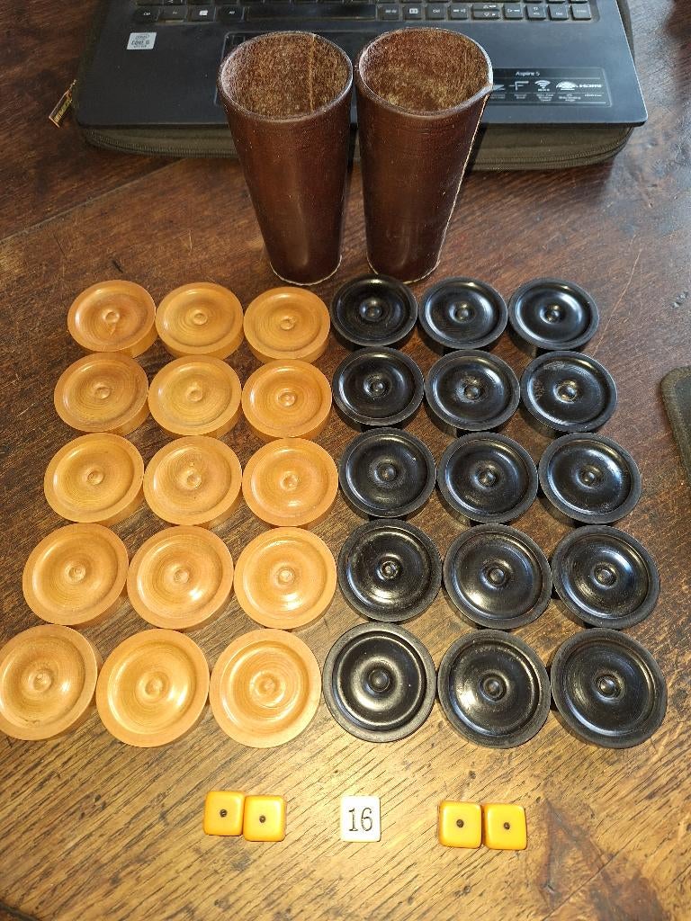 LOT ACCESSOIRES BACKGAMON JAQUET, 1 ou 2 joueurs, Enlèvement ou Envoi, Utilisé, Autre