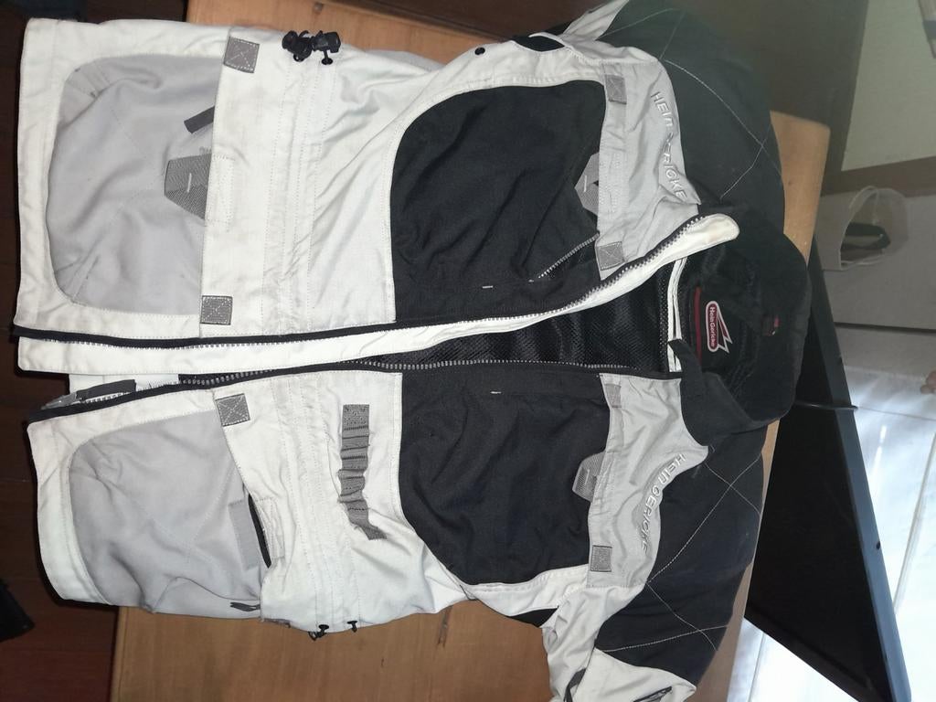 Vêtements de moto, Enlèvement