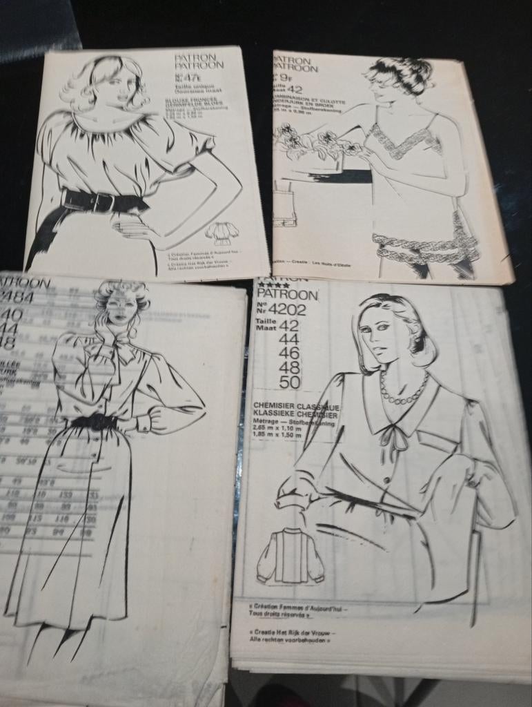Divers patrons pour femme, Enlèvement ou Envoi, Femme