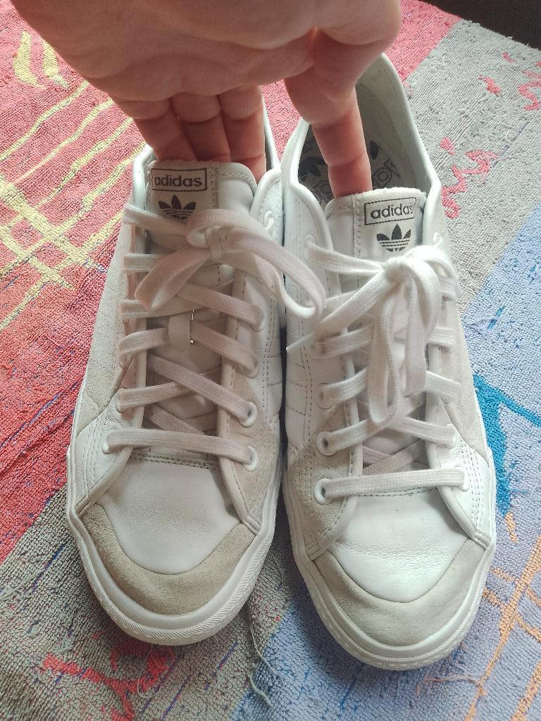 adidas nizza maat 46 heel proper en goede staat sneakers, Vêtements | Hommes, Chaussures, Comme neuf, Adidas, Blanc, Baskets