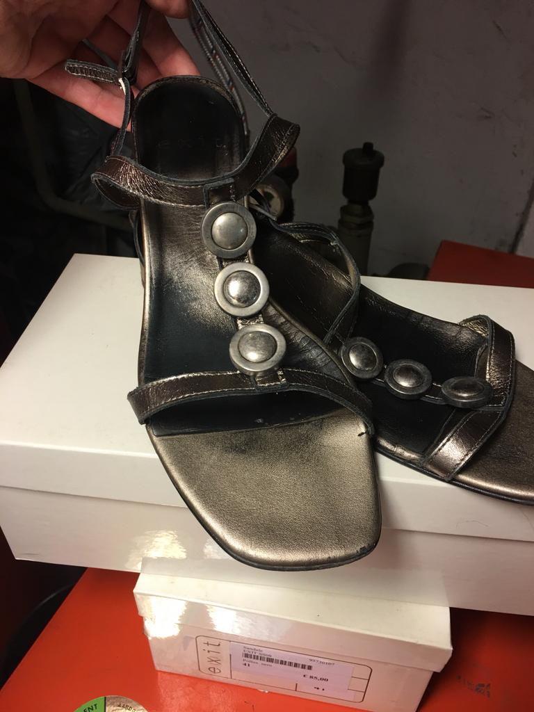 Merk EXIT,  bronzen lederen sandalen, maat 41, Kleding | Dames, Schoenen, Exit, Ophalen of Verzenden, Gedragen, Sandalen of Muiltjes