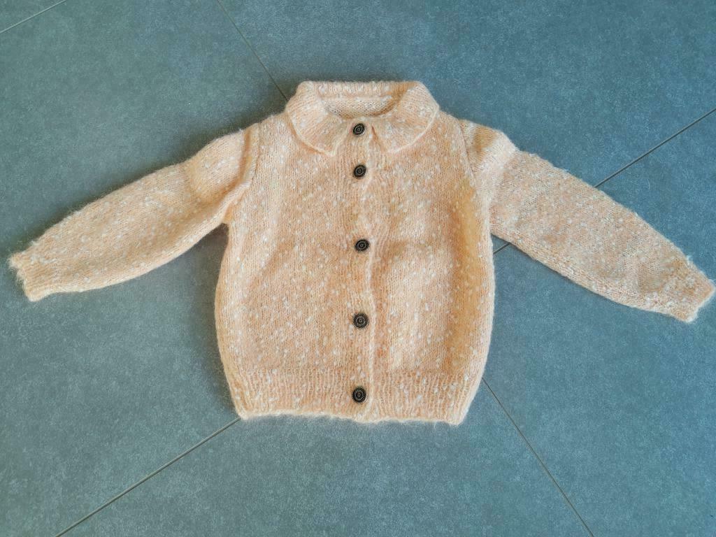 zalmkleurige gebreide trui maat 98, Enlèvement ou Envoi, Pull ou Veste, Comme neuf, ANDERE