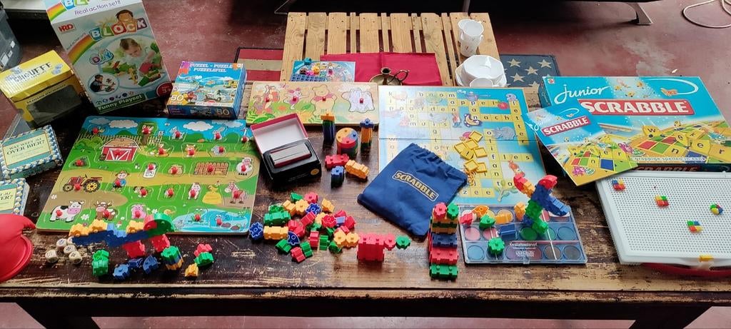 Lot de jouets Scrabble, puzzle en bois fantacolor, blocs, Enlèvement