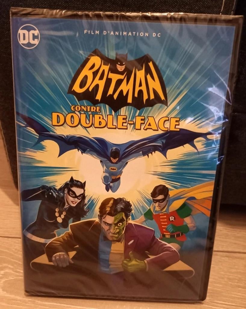 Dvd Batman contre double-face, CD & DVD, Enlèvement, Neuf, dans son emballage, Américain, Dessin animé