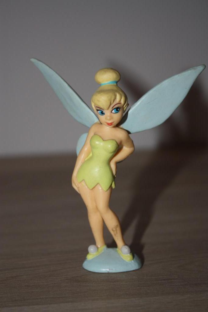 Bullyland Disney Tinkerbell , 9 cm, Verzamelen, Ophalen of Verzenden, Peter Pan of Pinokkio, Gebruikt, Beeldje of Figuurtje