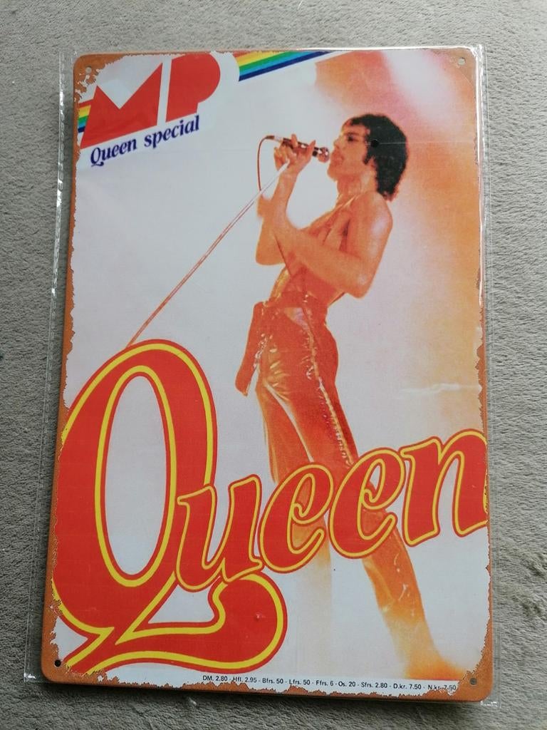 Metalen plaat queen, Envoi