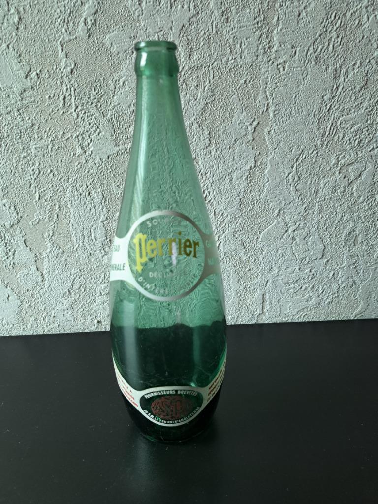 Oude fles Perrier, Verzamelen, Merken en Reclamevoorwerpen, Ophalen, Gebruikt