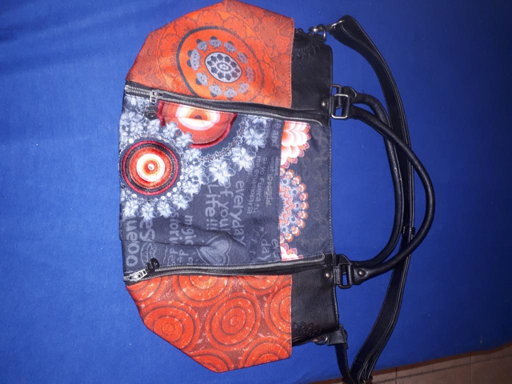 Sac à main desigual, Bijoux, Sacs & Beauté, Sacs | Sacs Femme, Enlèvement ou Envoi, Sac à main