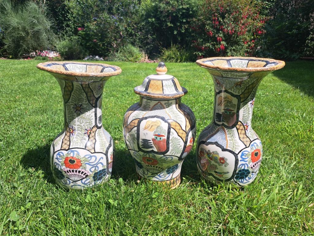 Lot de 3 garnitures de cheminée de la  Manufacture Sphinx, Ophalen
