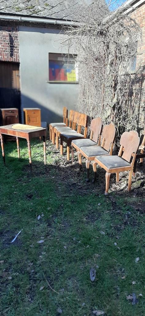 Ensemble de chaises et armoires vintage, Enlèvement