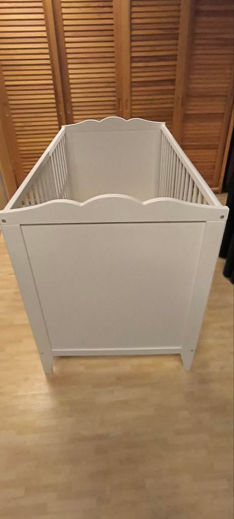 kinderbedje met matras, Ophalen, Zo goed als nieuw, Matras