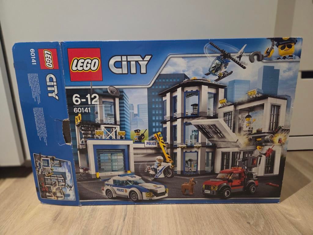 Lego City 60141 politiebureau, Ophalen of Verzenden, Lego