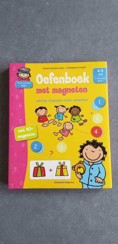Mooie oefenboek met magneten, Ophalen, Zo goed als nieuw
