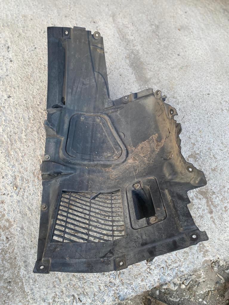 BMW AVG f10 f11 wielkasten 51717186727/7186727, Ophalen, Gebruikt, Voor, Spatbord