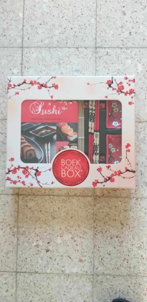 Boek cadeau box Sushi, Enlèvement, Comme neuf, Autres sujets/thèmes