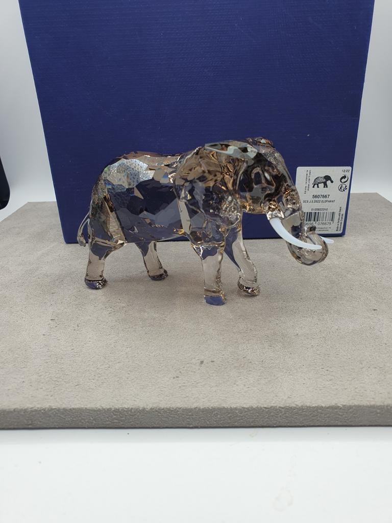 Swarovski SCS 2022 - Olifant Moeder Zena., Verzamelen, Ophalen of Verzenden