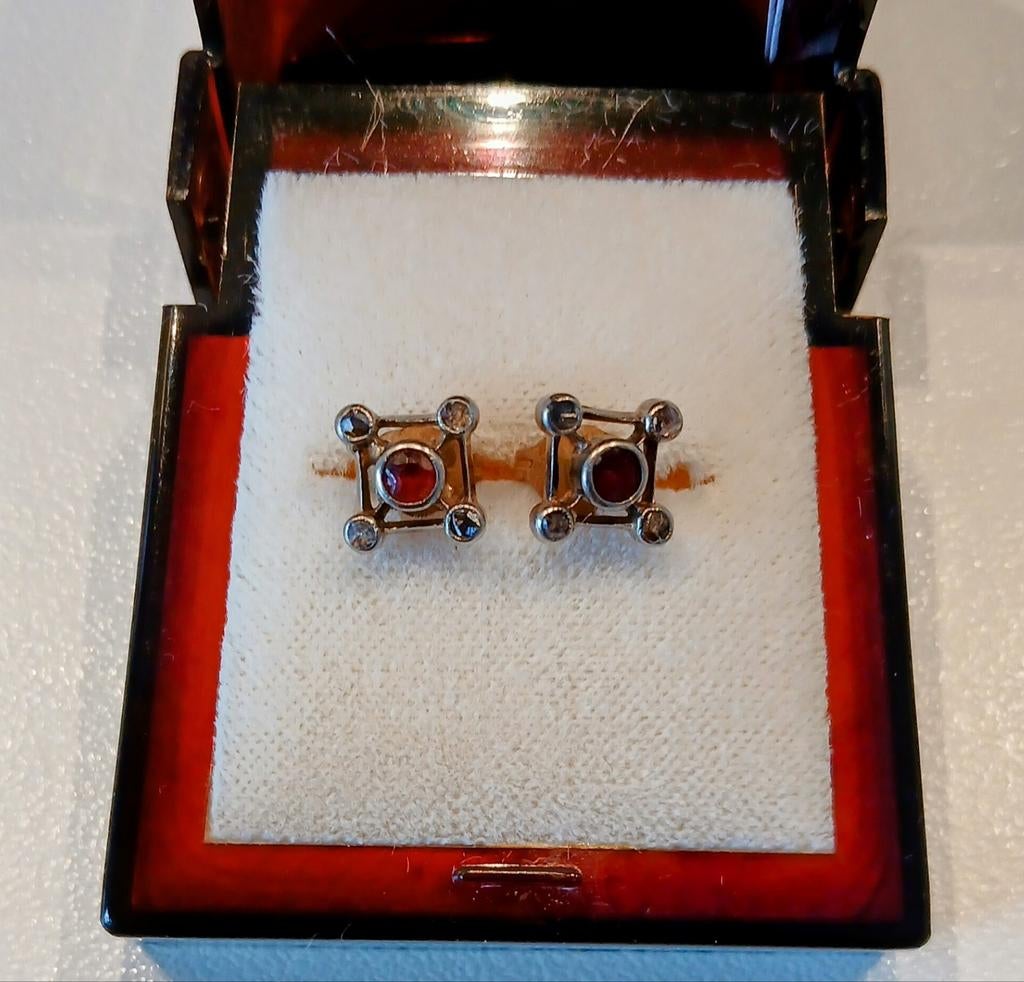 Victoriaans, goud, robijn, diamant, Handtassen en Accessoires, Antieke sieraden, Verzenden, Goud, Oorbellen, Met edelsteen