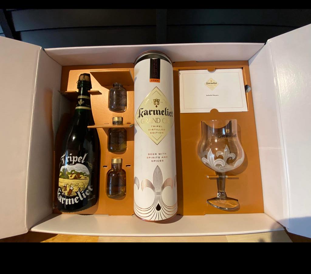 Coffret biere triple karmeliet non vendu commerce exclu, Collections, Enlèvement