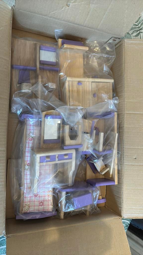 Jeux en bois pour barbie, Enfants & Bébés, Enlèvement, Comme neuf