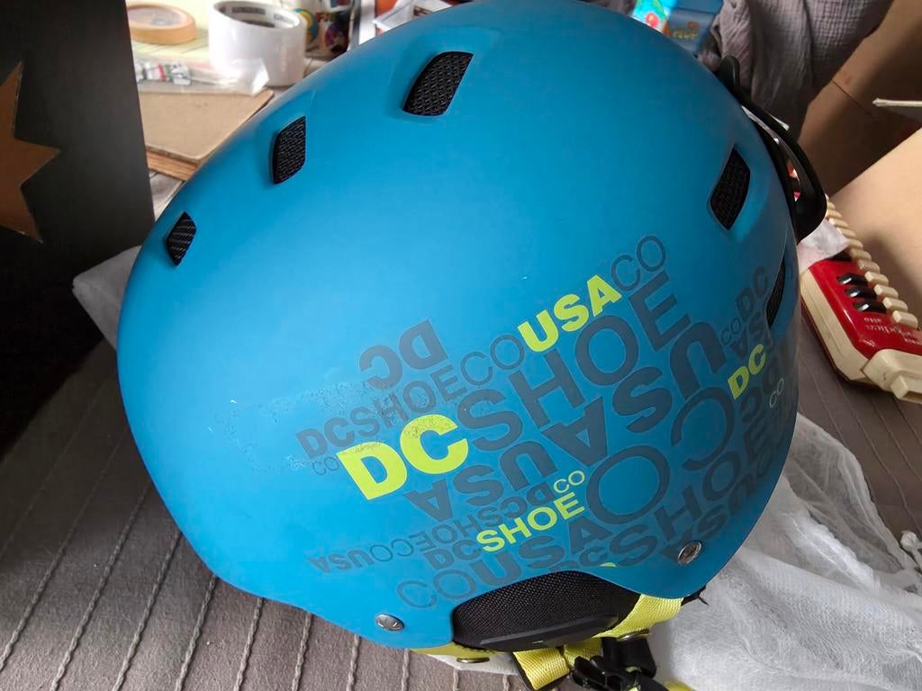 DC Shoes Ski Helm Size 56cm/S, Sport en Fitness, Ophalen of Verzenden, Ski