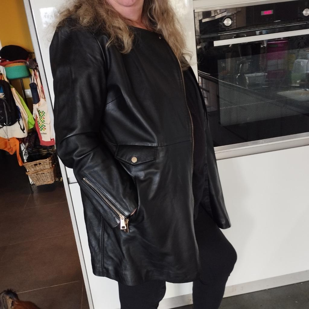 Magnifique Veste en cuir noir femme grande taille T 48-50, Vêtements | Femmes, Grandes tailles, Neuf, Veste ou Manteau, Noir, Enlèvement ou Envoi