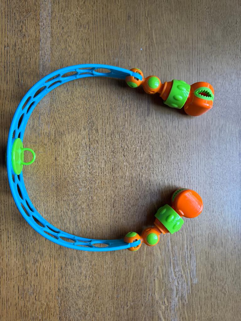 OBALL - speelboog activitygym voor aan buggy of maxi cosi, Enfants & Bébés, Jouets | Jouets de bébé, Utilisé, Baby Gym, Enlèvement