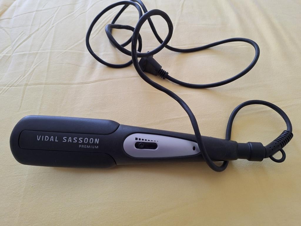Vidal Sassoon ceramische stijltang in nieuwe staat!, Ophalen of Verzenden, Zo goed als nieuw, Krultang of Stijltang
