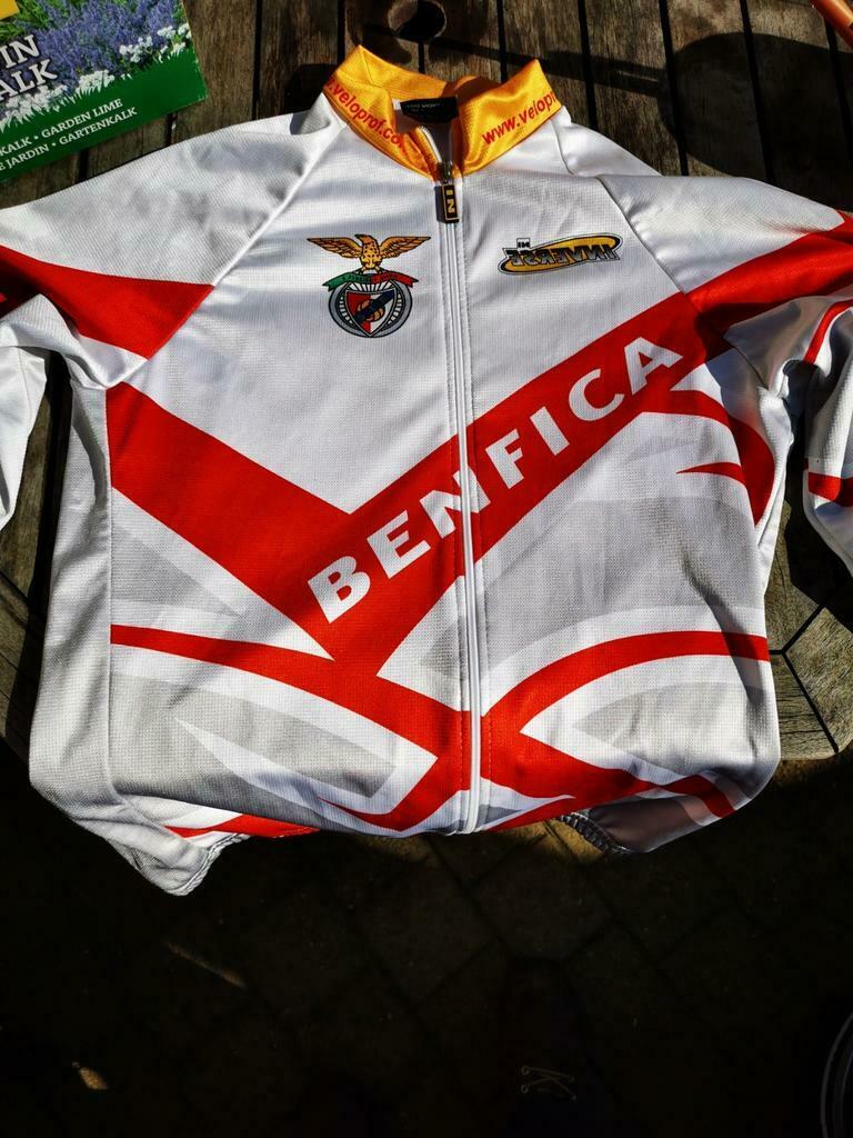 Veste ou maillot cycliste Benfica avec fermeture éclair gran, Vélos & Vélomoteurs, Vêtements d'extérieur, Comme neuf, L, Benfica