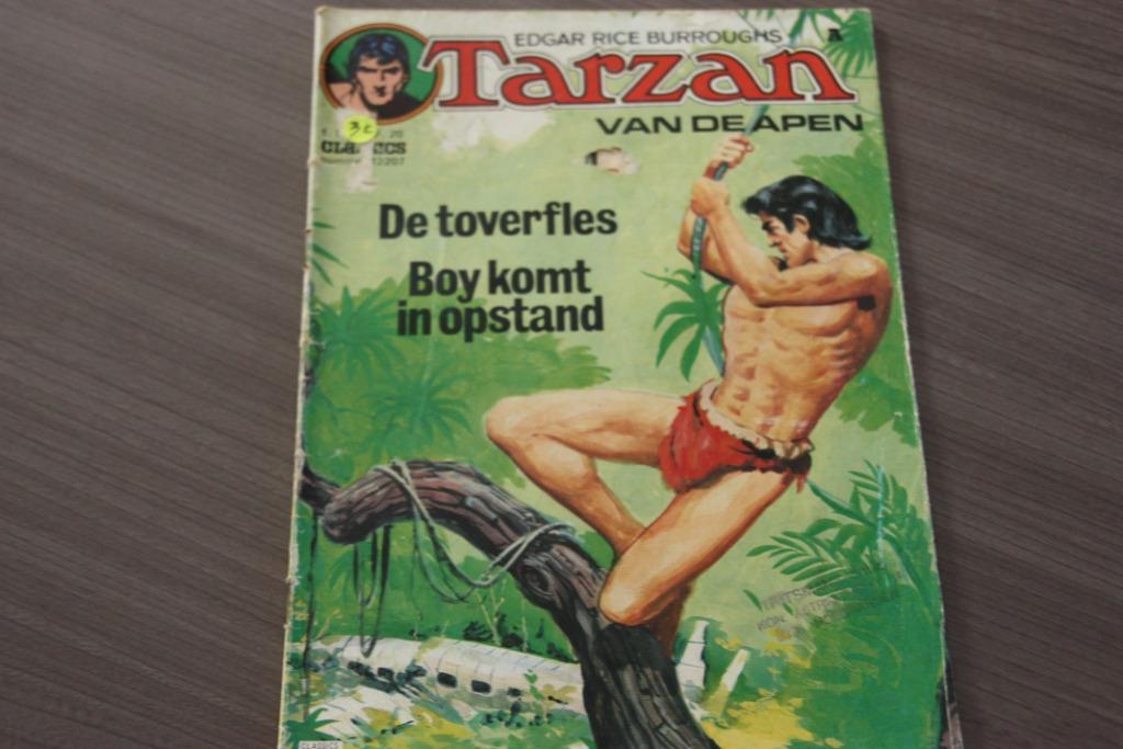 Tarzan van de apen / nummer 12.207 / 1976 / Classics, Livres, BD | Comics, Enlèvement ou Envoi, Utilisé, Autres régions