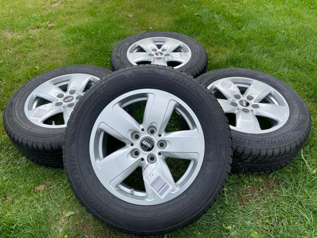 Kit hiver 16" nouveau MINI Countryman(2017-2024), Enlèvement, Pneus hiver, Pneu(s)