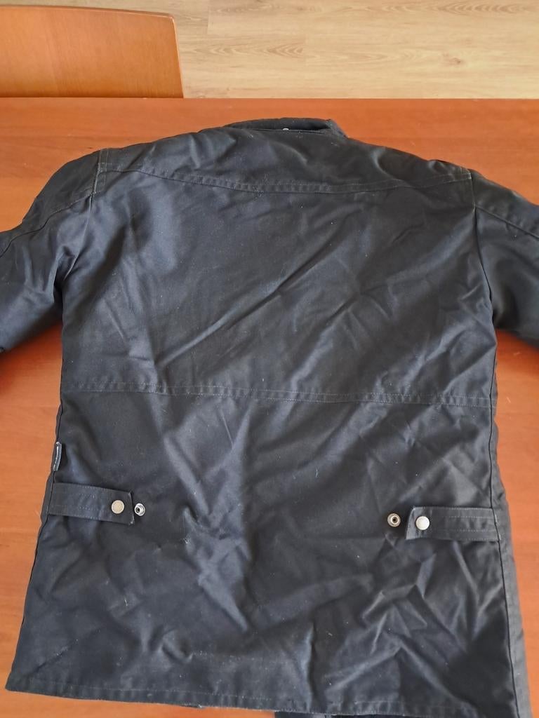 Veste moto Helstons, Enlèvement