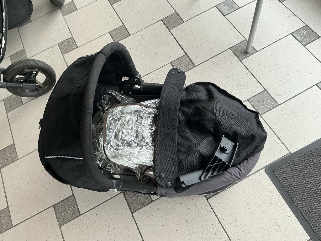 QUINNY Kinderwagen met mand, buggy en maxicosy, Kinderen en Baby's, Kinderwagens en Combinaties, Gebruikt, Quinny, Luchtbanden