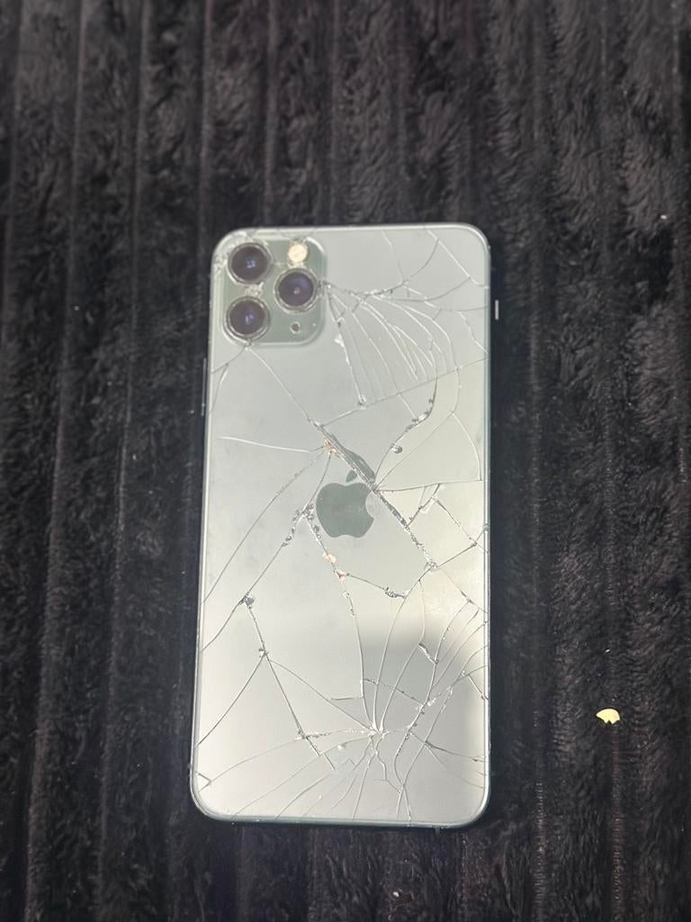 iPhone 11 Pro Max, Telecommunicatie, Mobiele telefoons | Hoesjes en Screenprotectors | Apple iPhone, Ophalen, Zo goed als nieuw