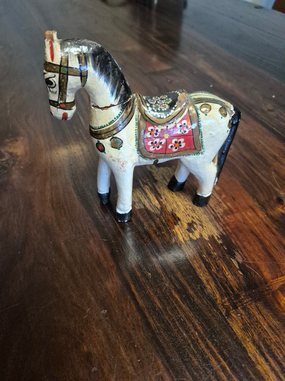 antiek Indiaas houten trouwpaard, bekend als een Ghodi, Ophalen of Verzenden