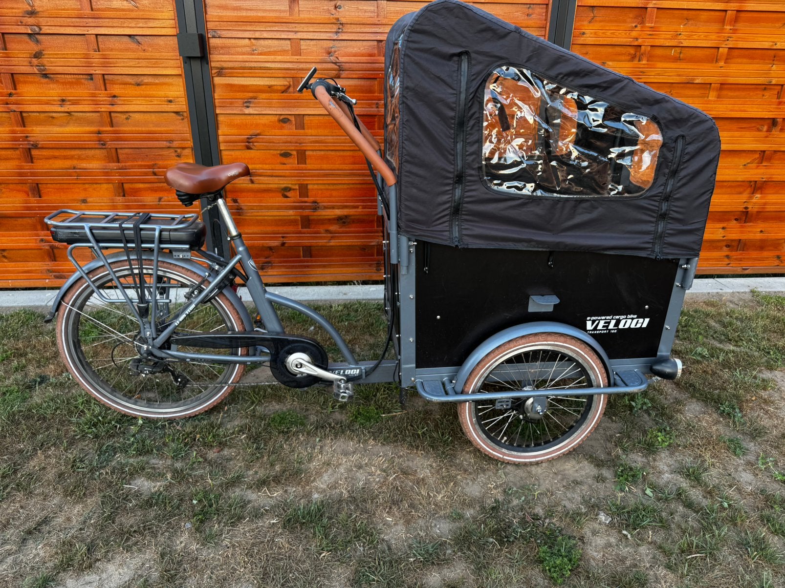 Elektrische Bakfiets  voor 4 kinderen Veloci maxi als nieuw, Fietsen en Brommers, Ophalen, Zo goed als nieuw