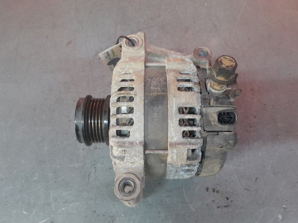 ALTERNATEUR Astra K Sports Tourer (|13513070|0126312102|), Robert Bosch AG, Opel, Utilisé, Robert-Bosch-Allee 1
74232  Abstatt, DE