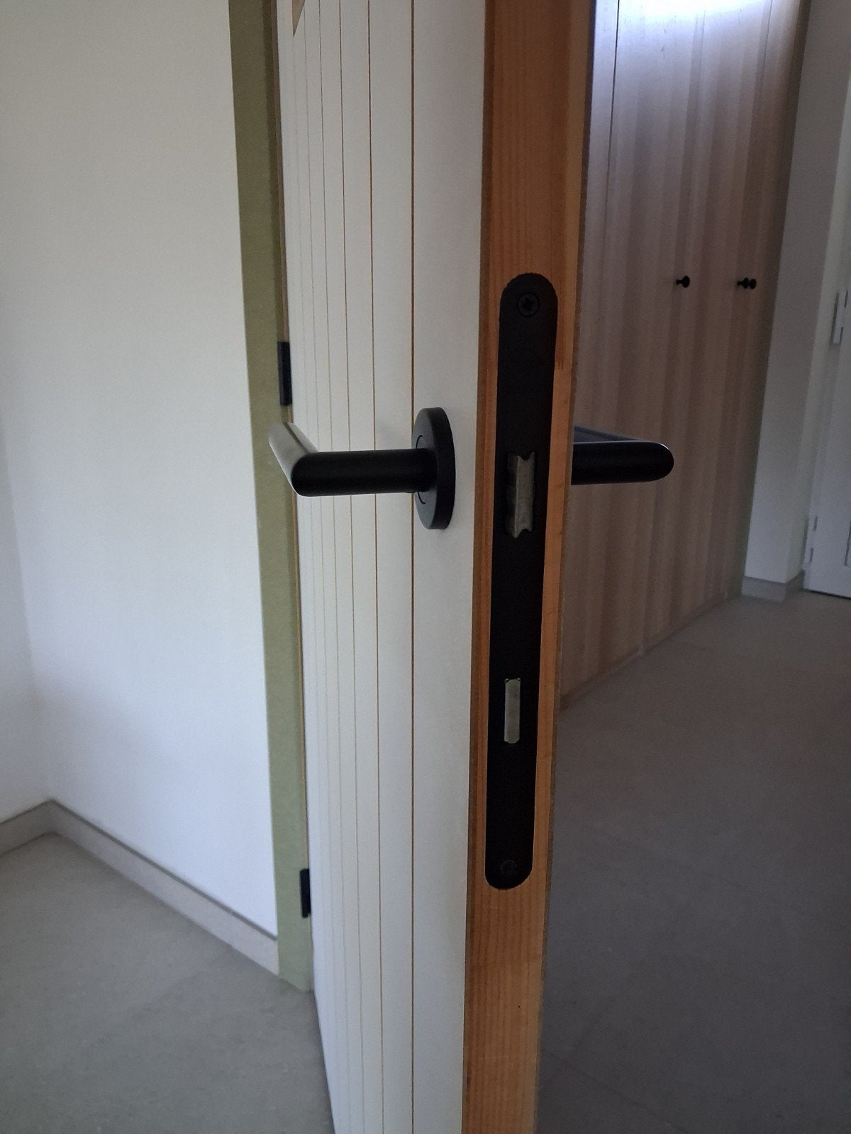 Maatwerk MDF binnendeur met glas + kader – 93  202 cm, Doe-het-zelf en Bouw, Ophalen, Glas, Binnendeur