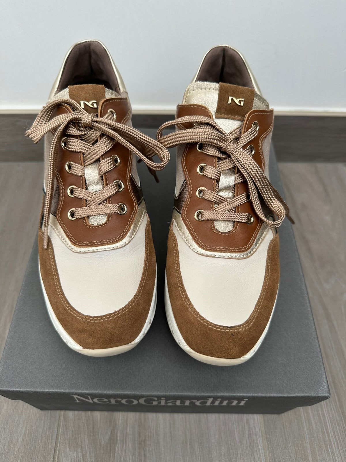 Nero Giardini sneakers, maat 38, Sneakers et Baskets, Comme neuf, Brun, Enlèvement