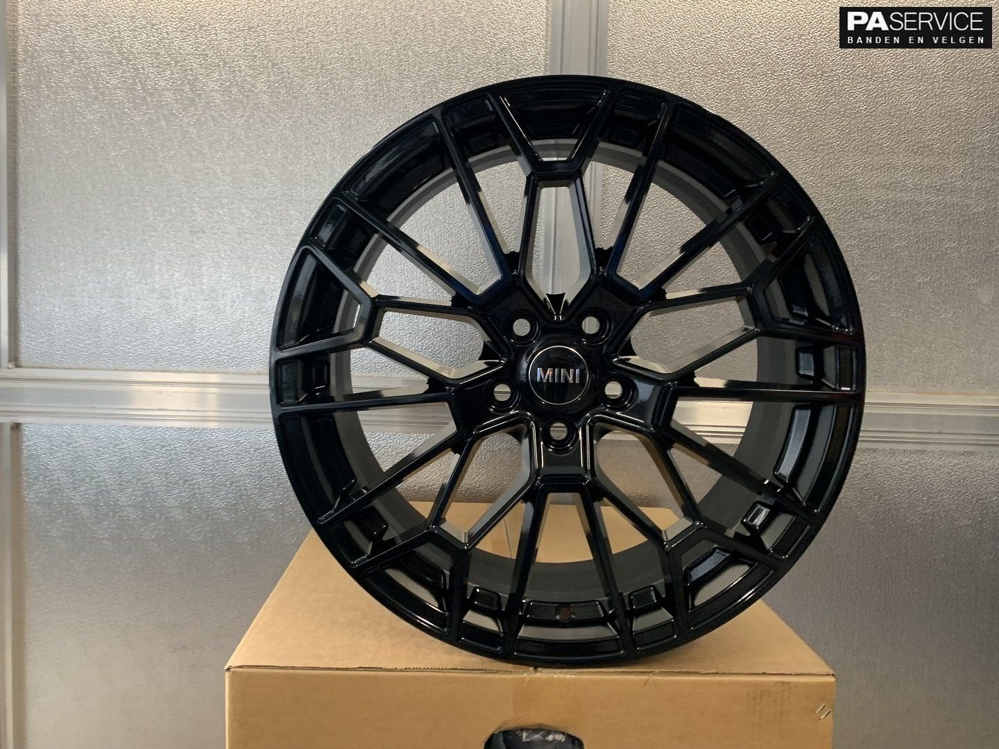 Nw 19 inch Gloss Black Mini Countryman F60 zomerset Hankook, Auto-onderdelen, Banden en Velgen, Velg(en), -, -, Nieuw