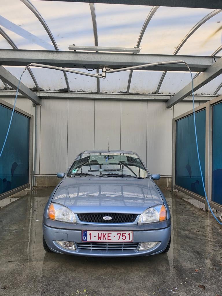 FORD FIESTA 1.3 BENZINE EURO 4, Auto's, Handgeschakeld, Particulier, 2 deurs, Euro 4