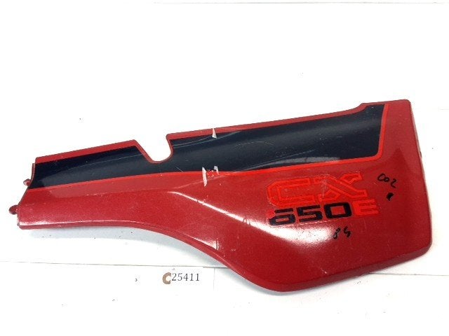 CX650E 1983 - 1984 Honda Cover Cover onder zadel D1-57498, Motoren, Onderdelen | Honda