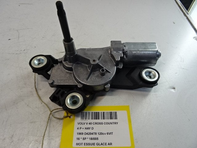 MOTEUR ESSUIE-GLACE ARRIÈRE Volvo V40 Cross Country (MZ), Info@volvocars.com, Volvo Car Germany GmbH, Siegburger Straße 229
50679  Köln, DE