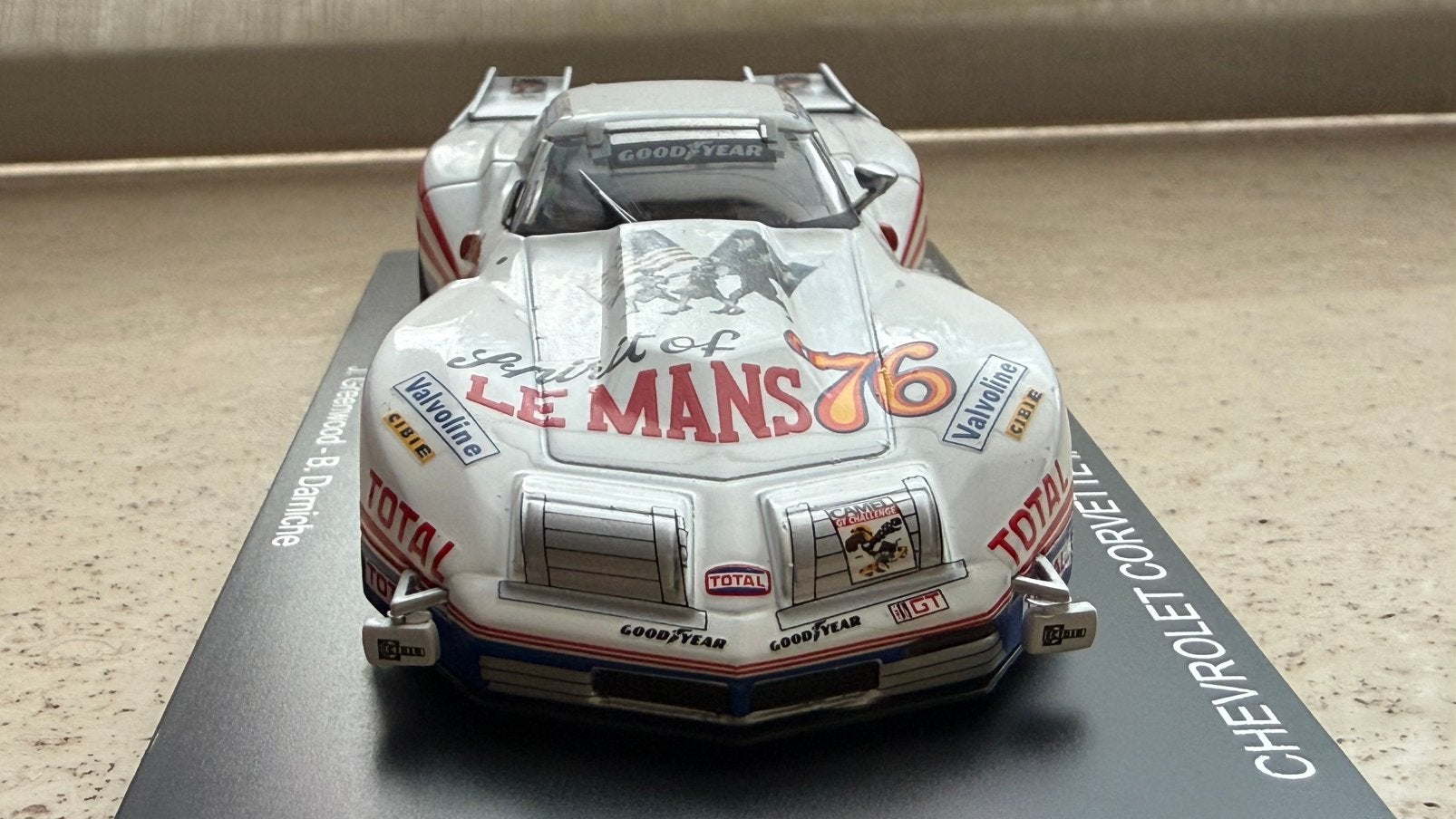 Chevrolet Corvette C3, Hobby & Loisirs créatifs, Voitures miniatures | 1:43, Enlèvement ou Envoi, Comme neuf, Voiture, Autres marques