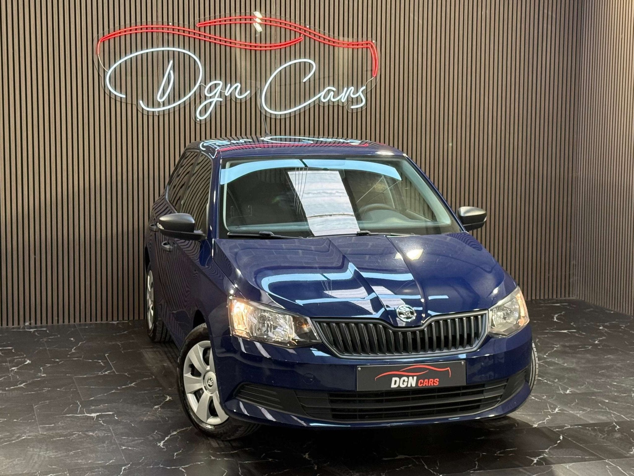 Skoda Fabia Fabia 1.0i Active, https://public.car-pass.be/vhr/0f7cea46-3dcb-4fbe-9055-43fec93011d7, Achat, Euro 6, Entreprise