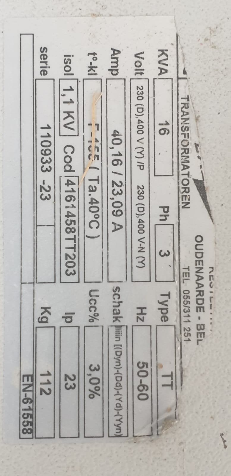 Elektriciteits omvormer/transformator, Doe-het-zelf en Bouw, Ophalen, Zo goed als nieuw, Omvormer