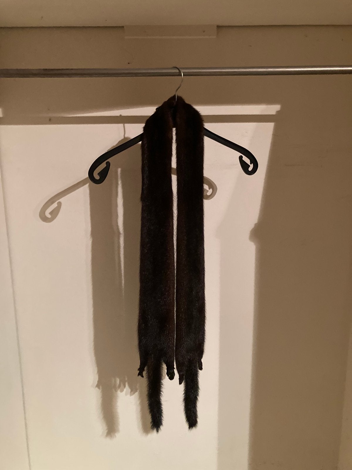 Bontkraag in nerts, Vêtements | Femmes, Bonnets, Écharpes & Gants, Enlèvement, Porté