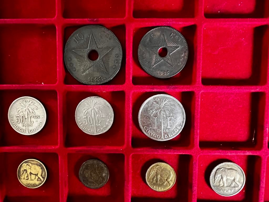 Lotje Belgisch Congo, Postzegels en Munten, Ophalen