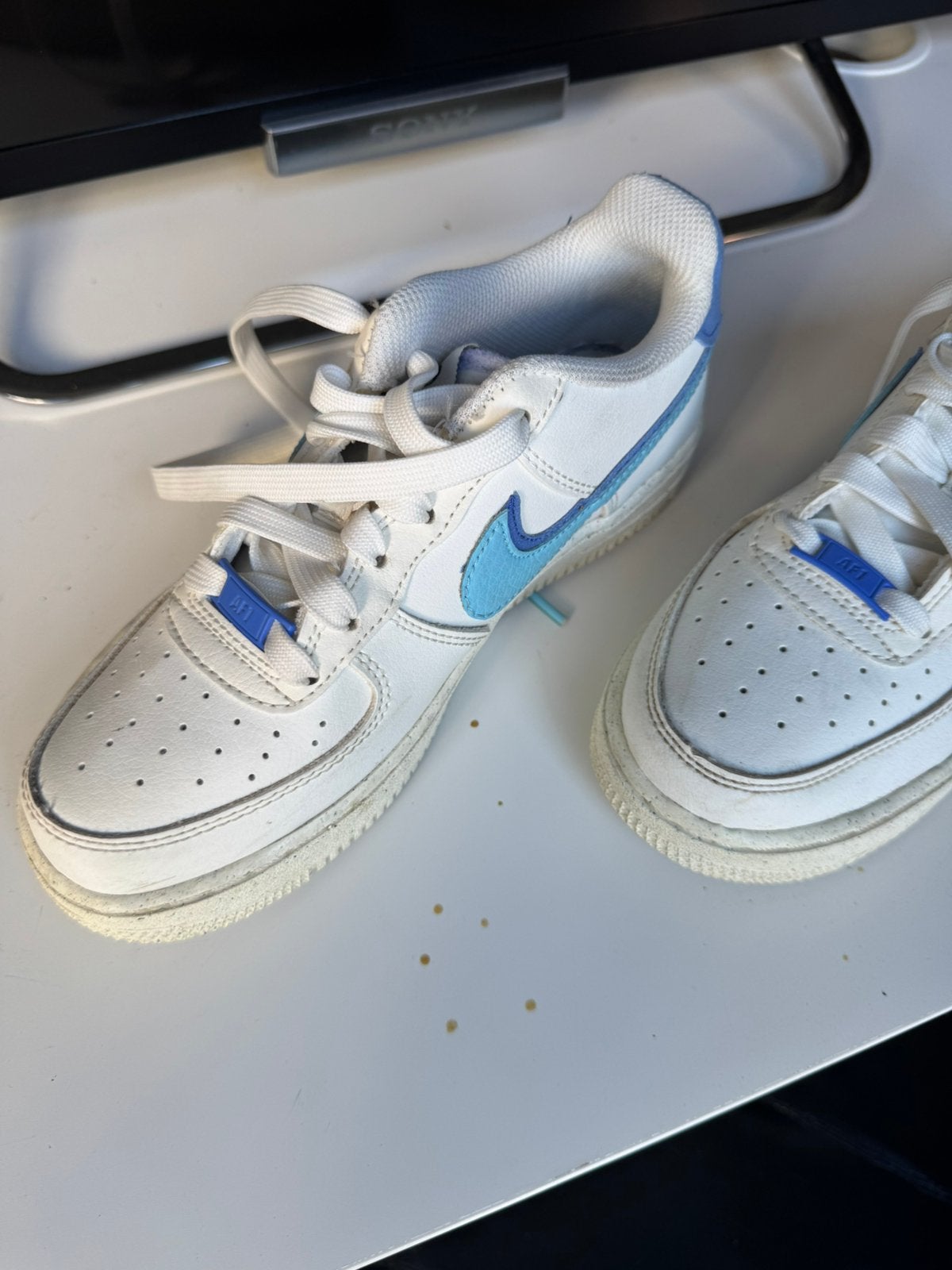 Chaussure nike pour garcon, Sports & Fitness, Enlèvement, Comme neuf